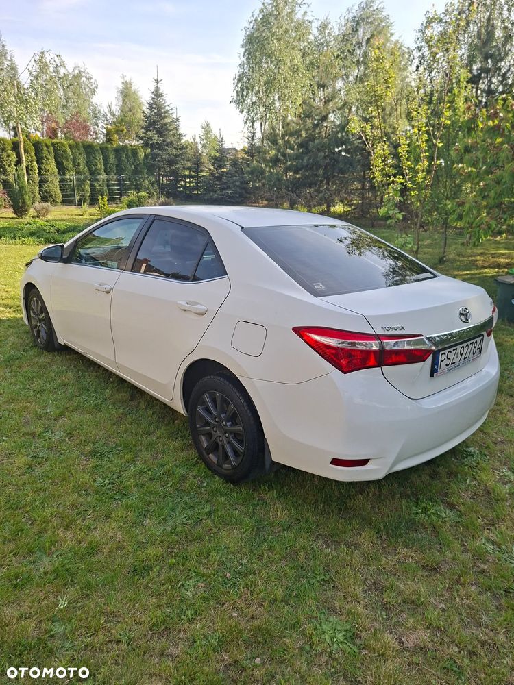 Toyota Corolla - 5