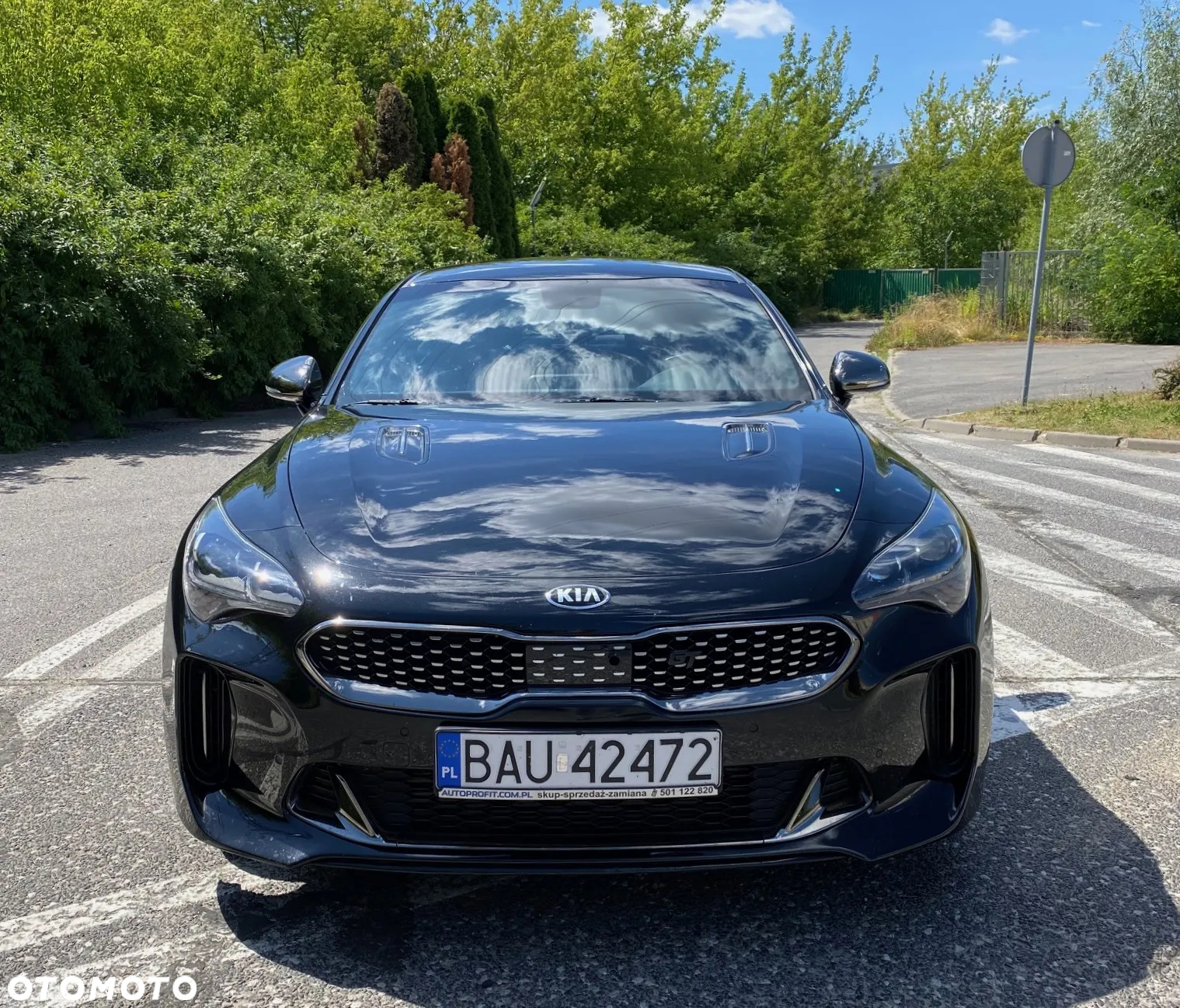 Kia Stinger - 2