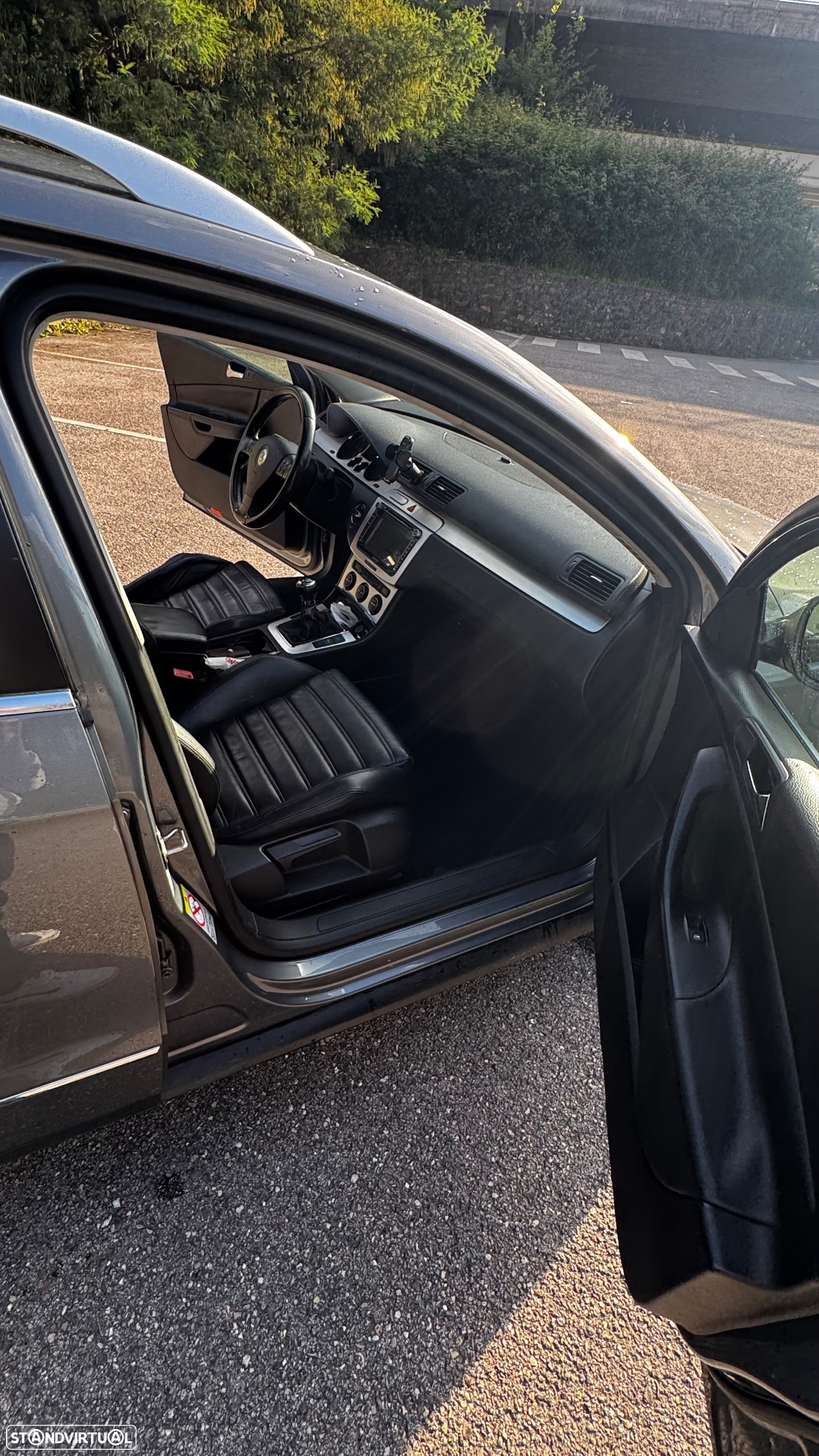 VW Passat Variant 2.0 TDi Highline - 14