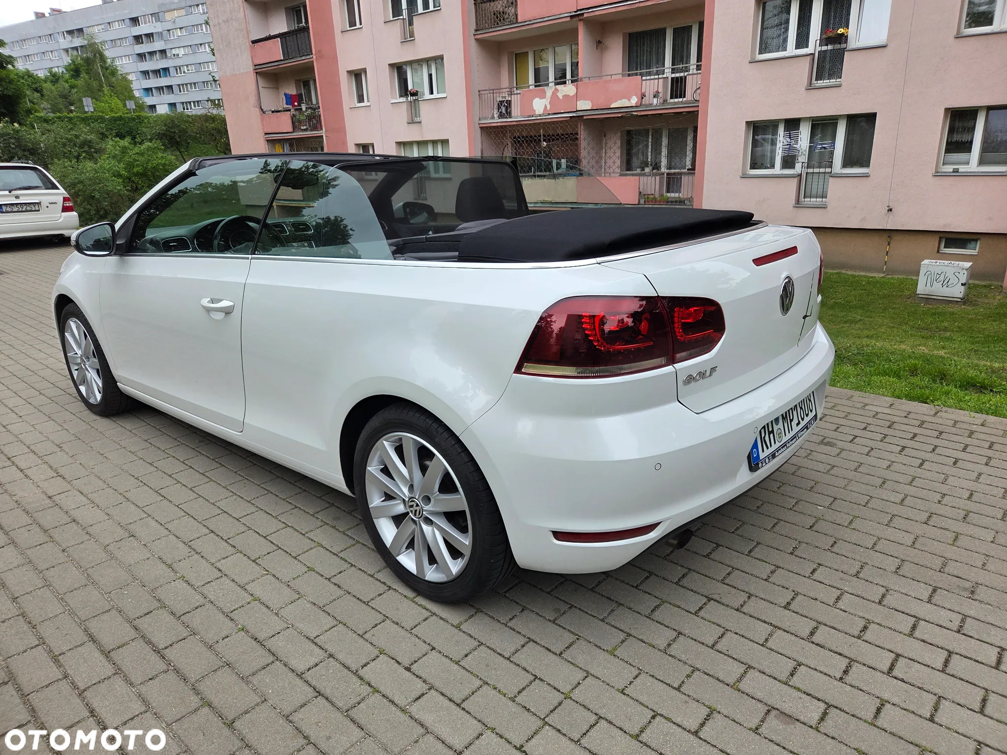 Volkswagen Golf Cabrio 1.6 TDI Exclusive - 23