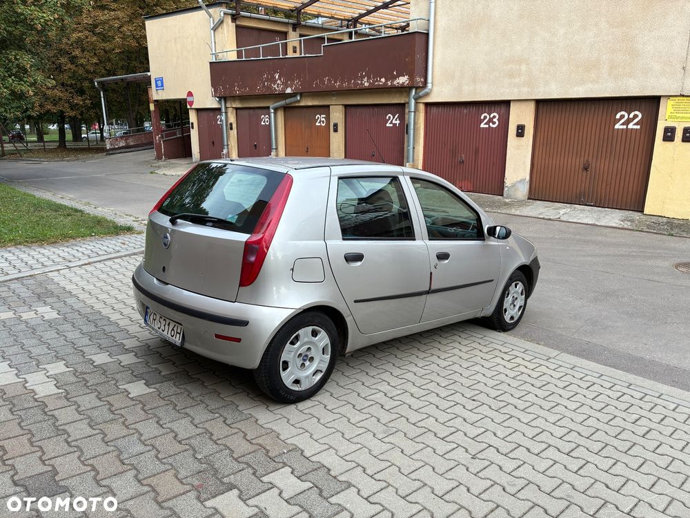 Fiat Punto 1.2 8V Actual - 4