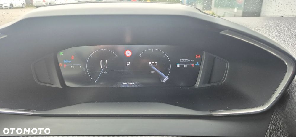 Peugeot 2008 PureTech 130 Allure S&S EAT8 - 16