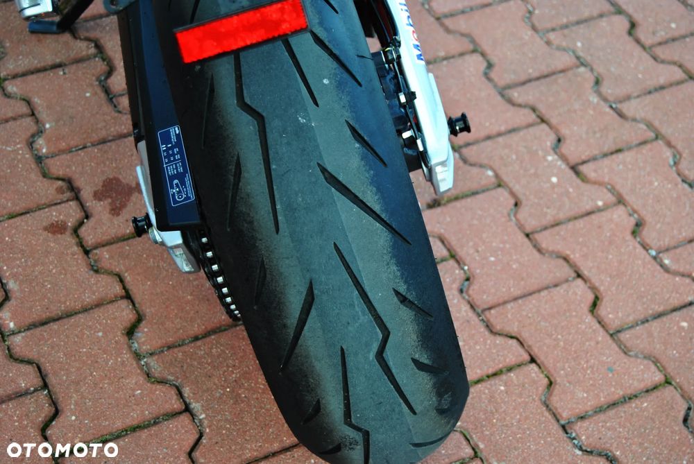 Aprilia Tuono - 7