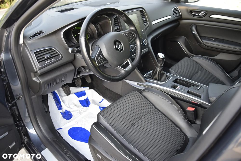 Renault Megane 1.6 dCi Energy Bose - 10