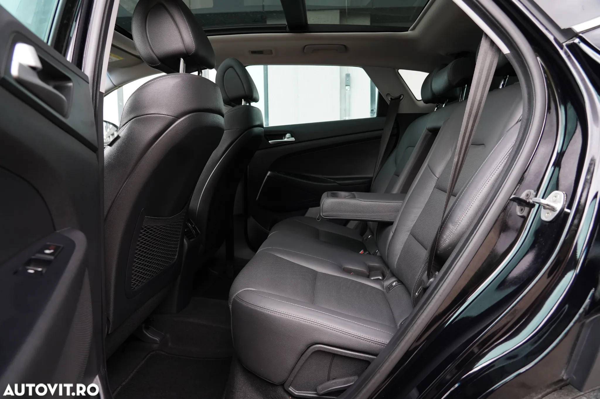 Hyundai Tucson 2.0 CRDI 4WD Style - 8