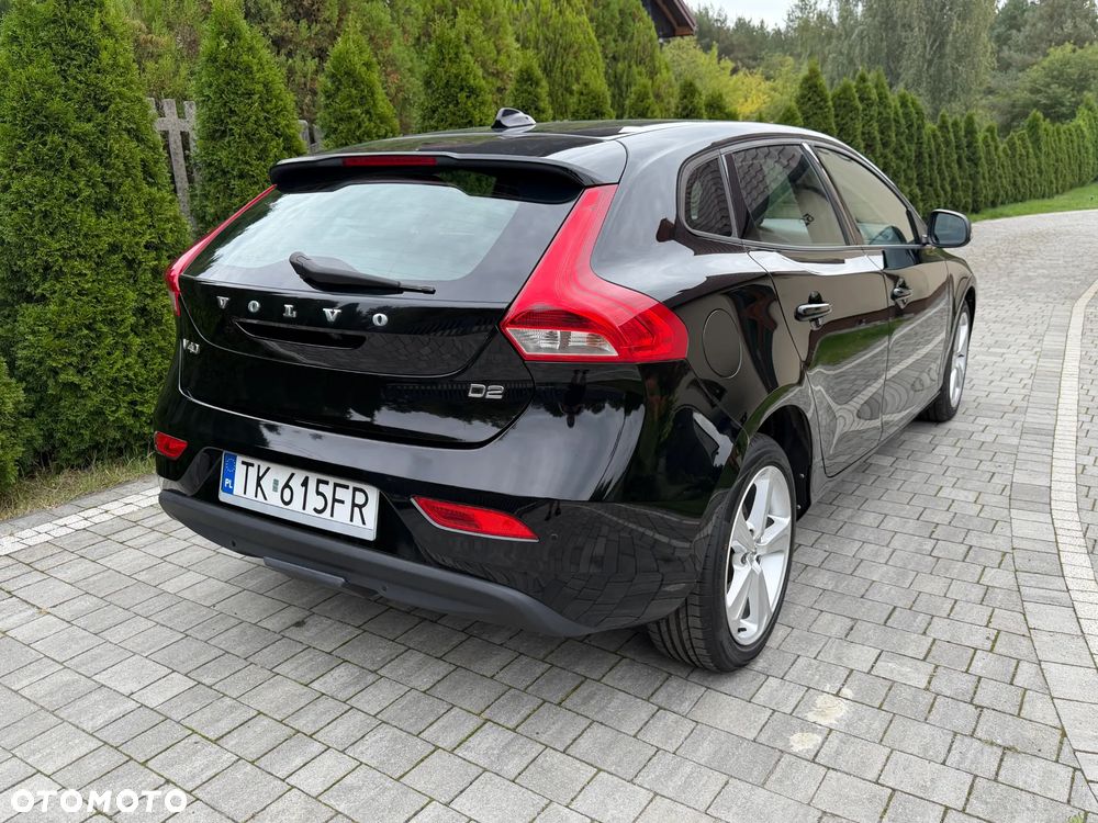 Volvo V40 D2 Geartronic Momentum - 10