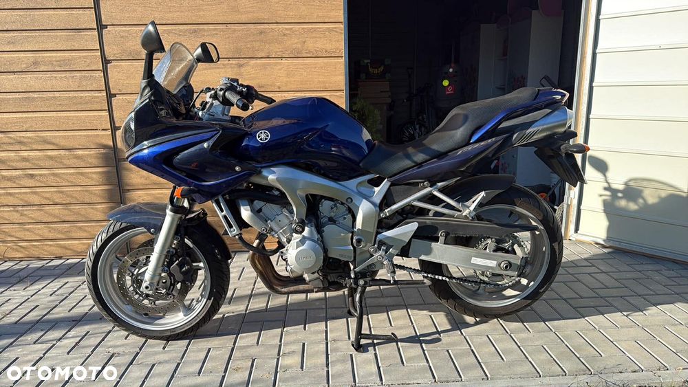Yamaha FZ6 - 6