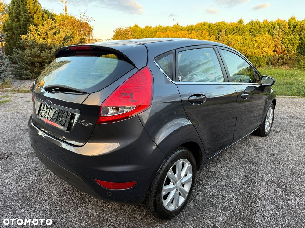 Ford Fiesta 1.25 Ambiente - 19