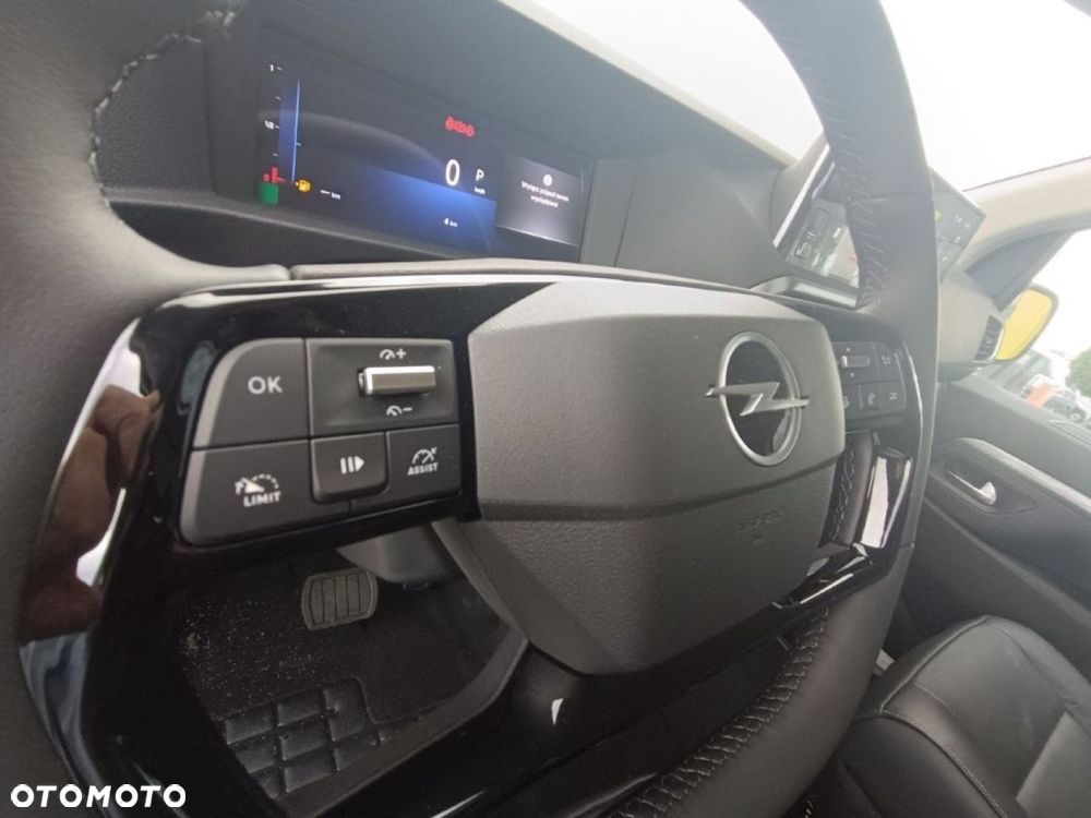 Opel Zafira - 24