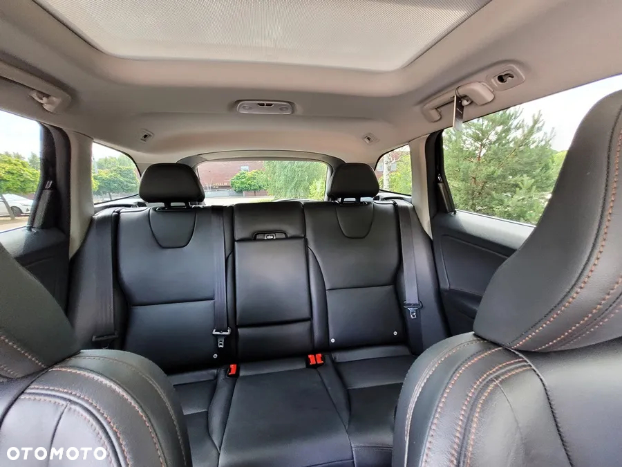 Volvo XC 60 - 31