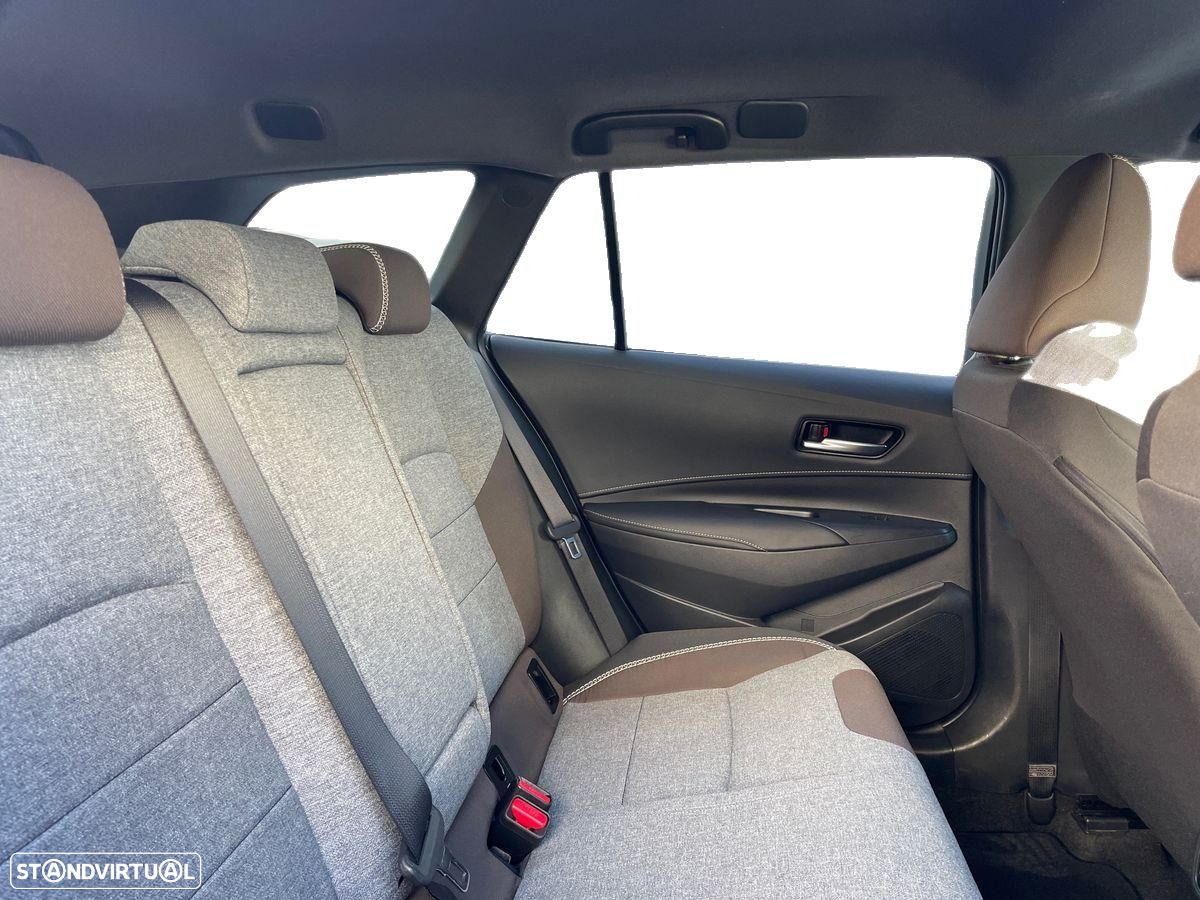 Toyota Corolla Touring Sports - 7