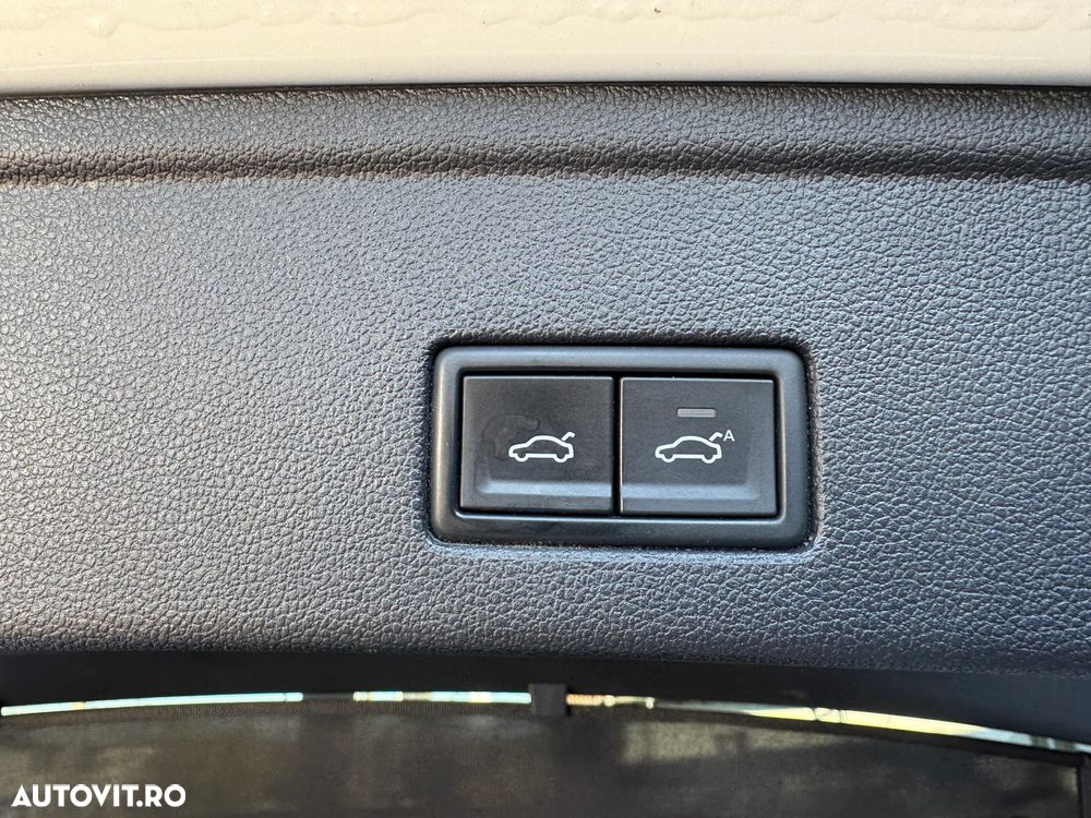 Volkswagen Touareg V6 TDI R-Style - 17