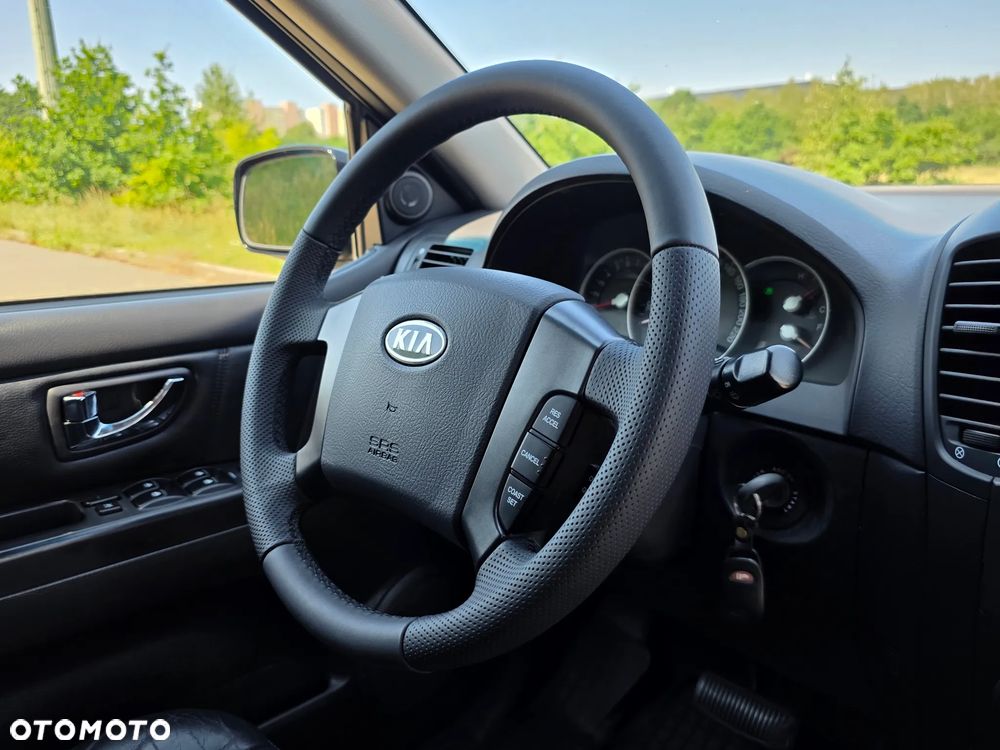 Kia Sorento - 25