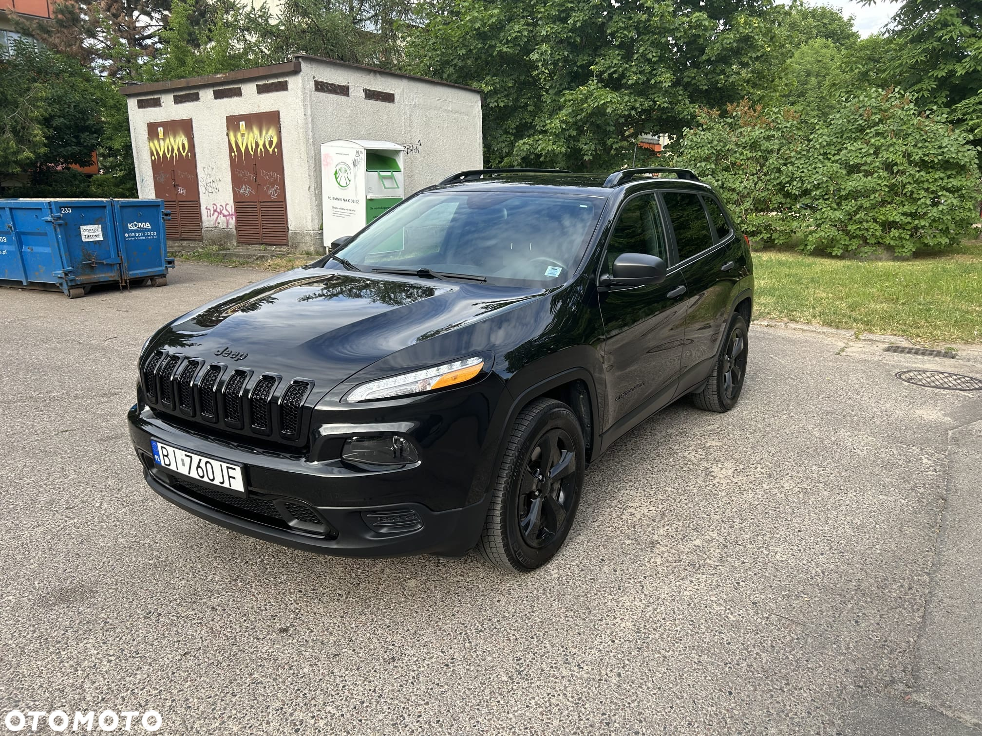 Jeep Cherokee - 3