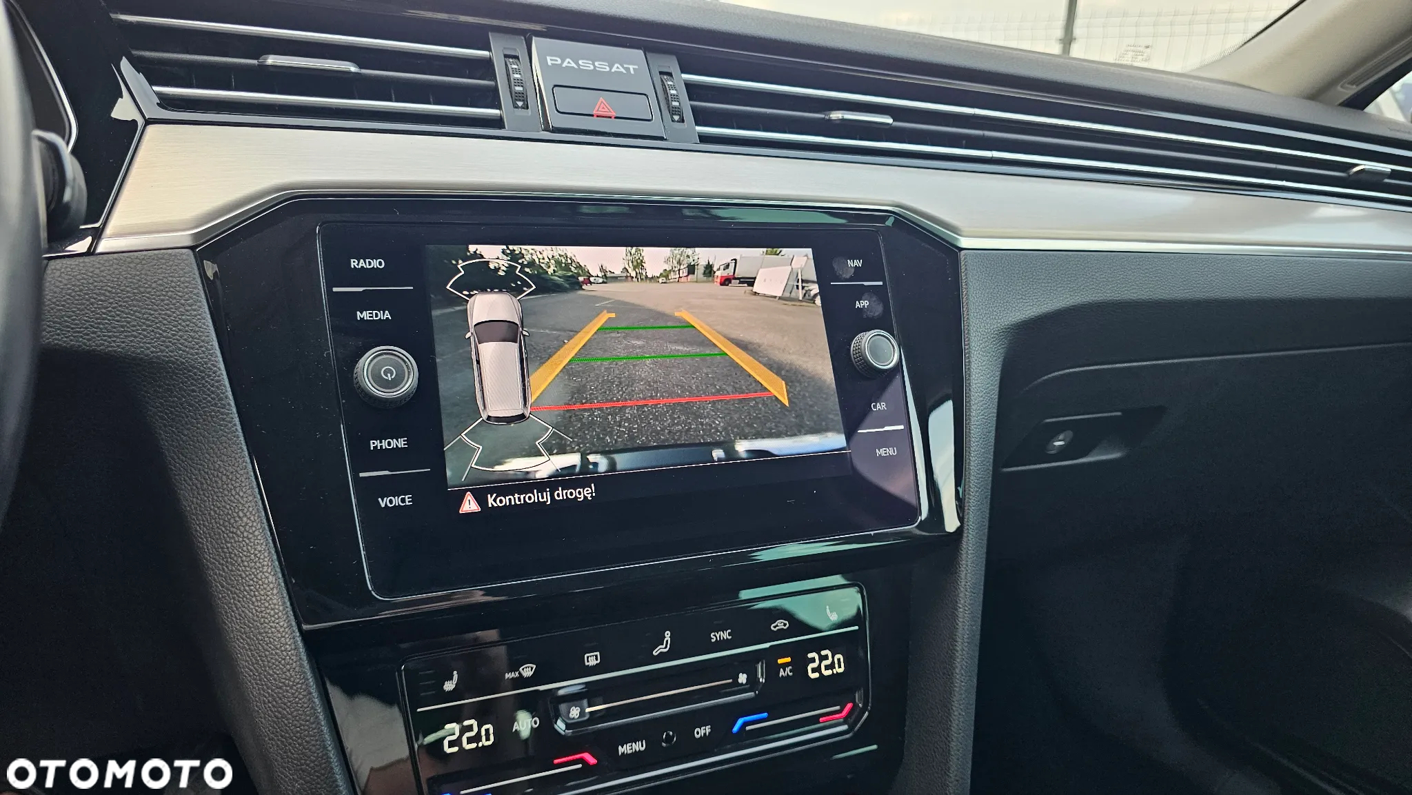 Volkswagen Passat 2.0 TDI EVO Elegance DSG - 8