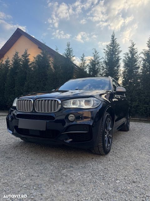 BMW X5 M M50d - 1