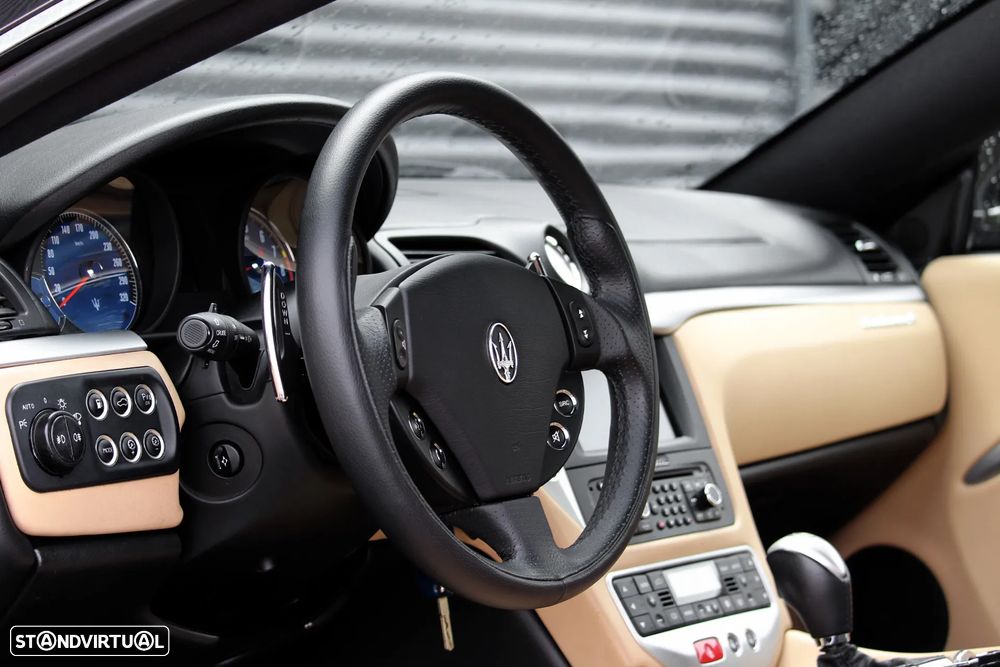 Maserati Granturismo S Auto - 15