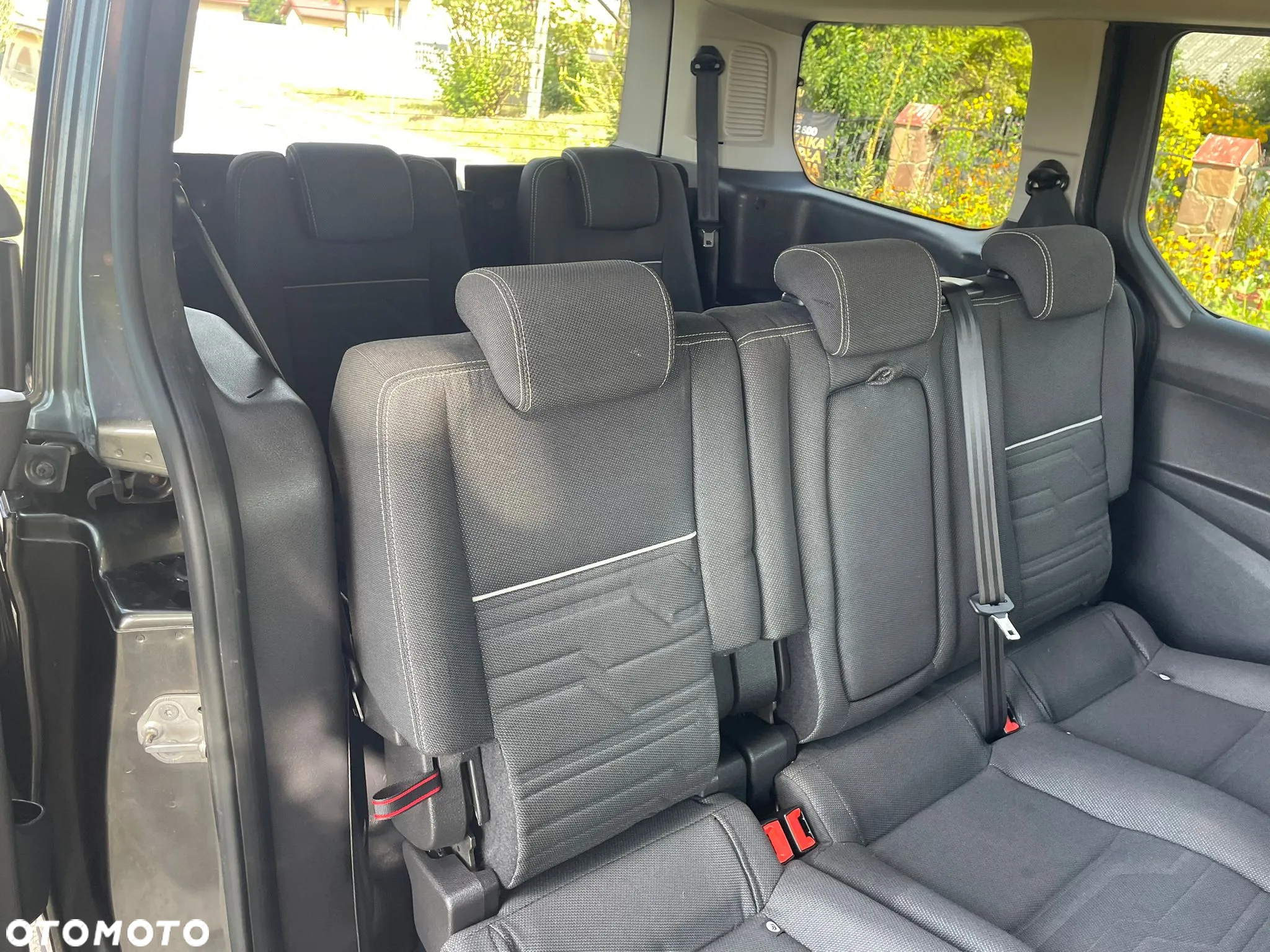 Ford Tourneo Connect Grand 1.5 TDCi Start/Stop Titanium - 22