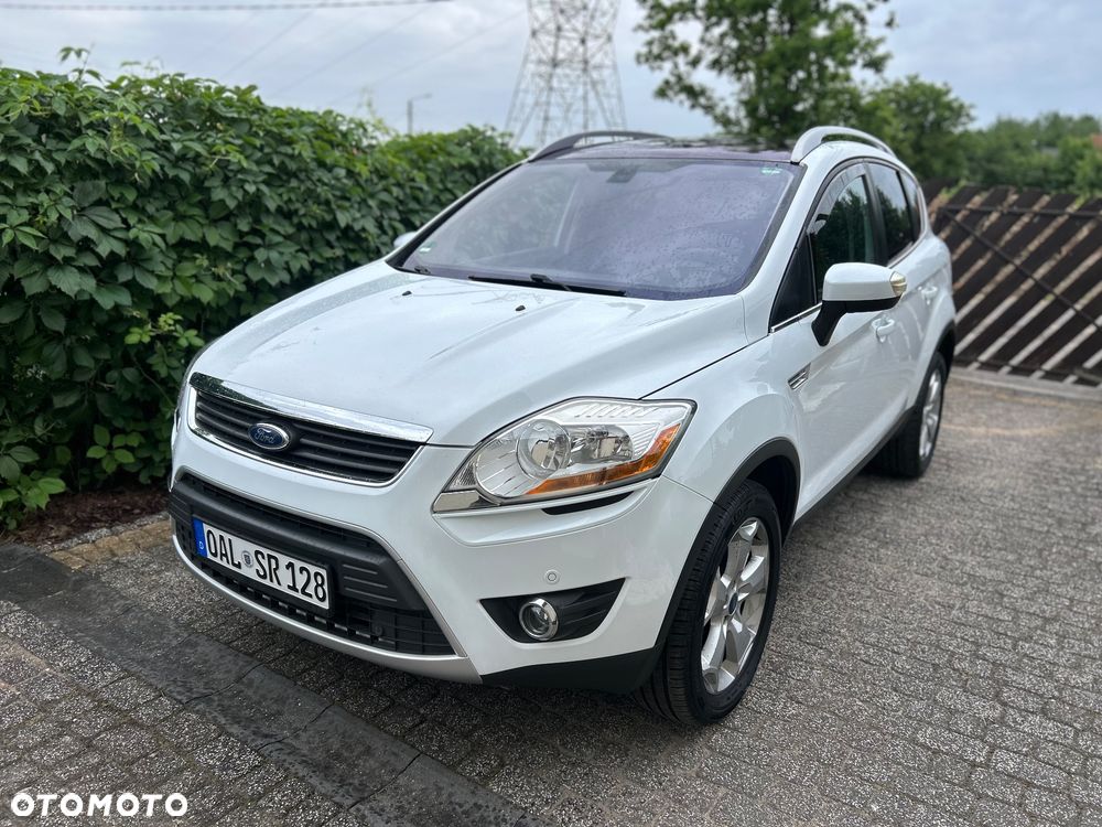 Ford Kuga 2.0 TDCi 2x4 Titanium - 1