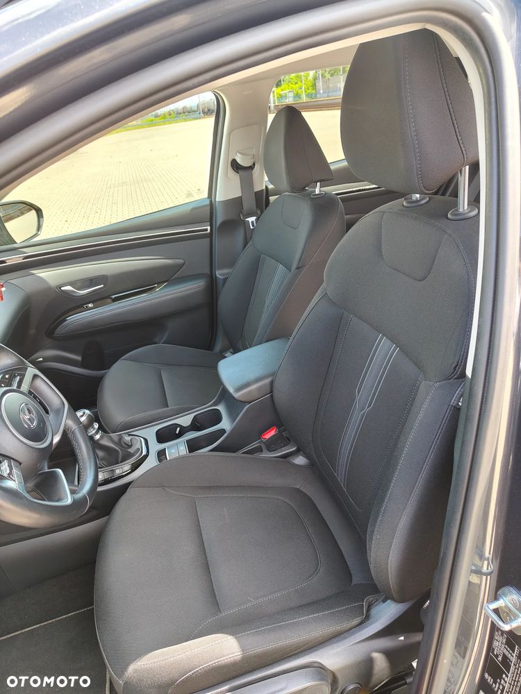 Hyundai Tucson 1.6 T-GDi Smart 2WD - 18