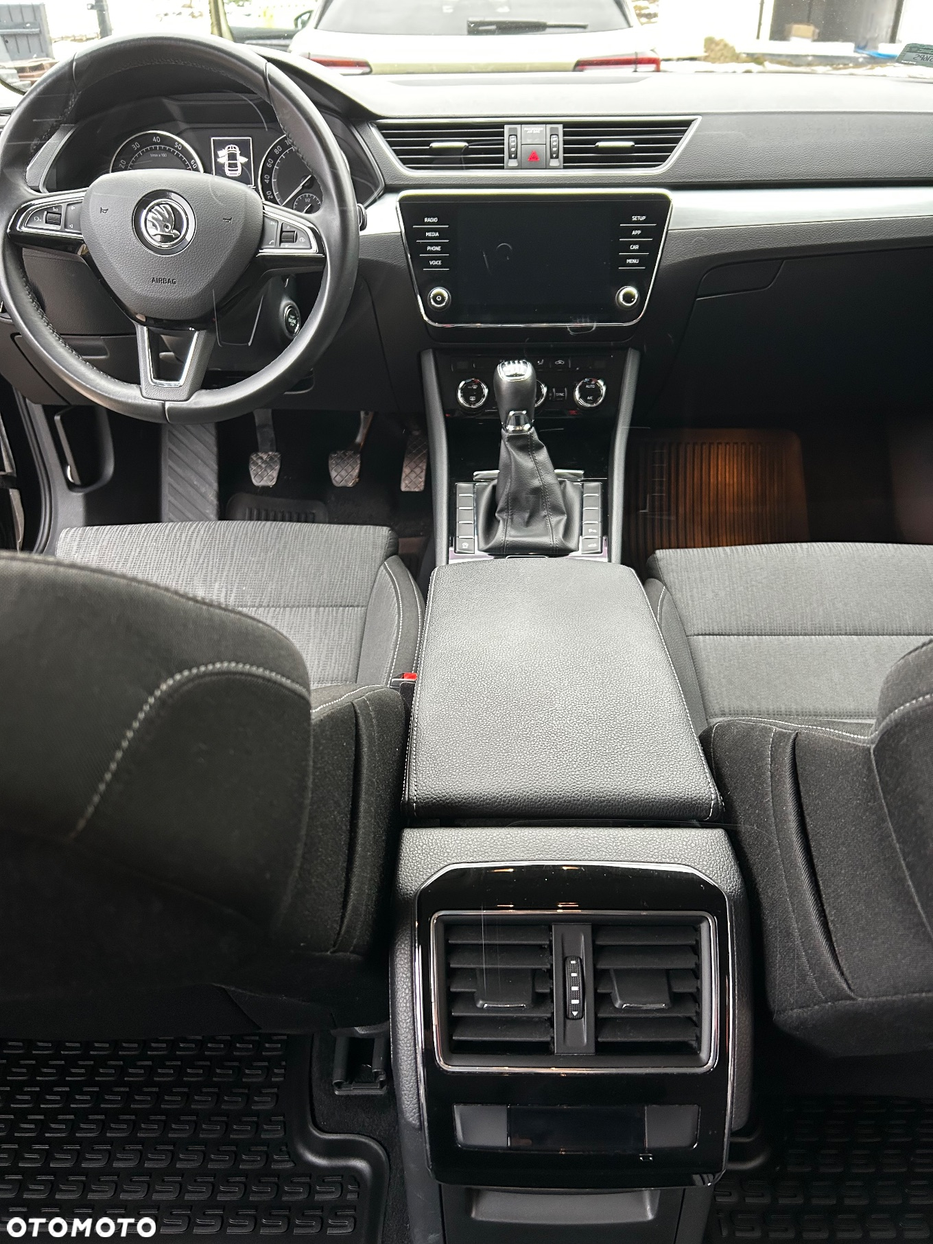 Skoda Superb 1.4 TSI Ambition - 11