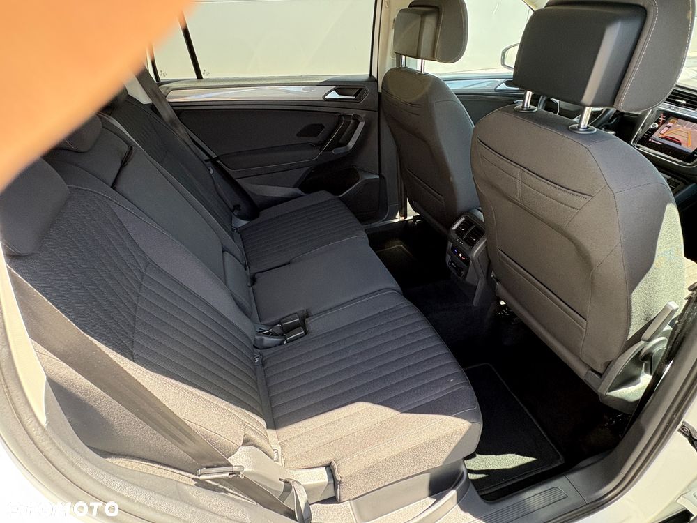 Volkswagen Tiguan Allspace 2.0 TDI SCR Comfortline - 22