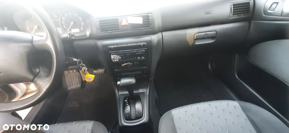 Skoda Octavia 1.9 TDI Tour - 21