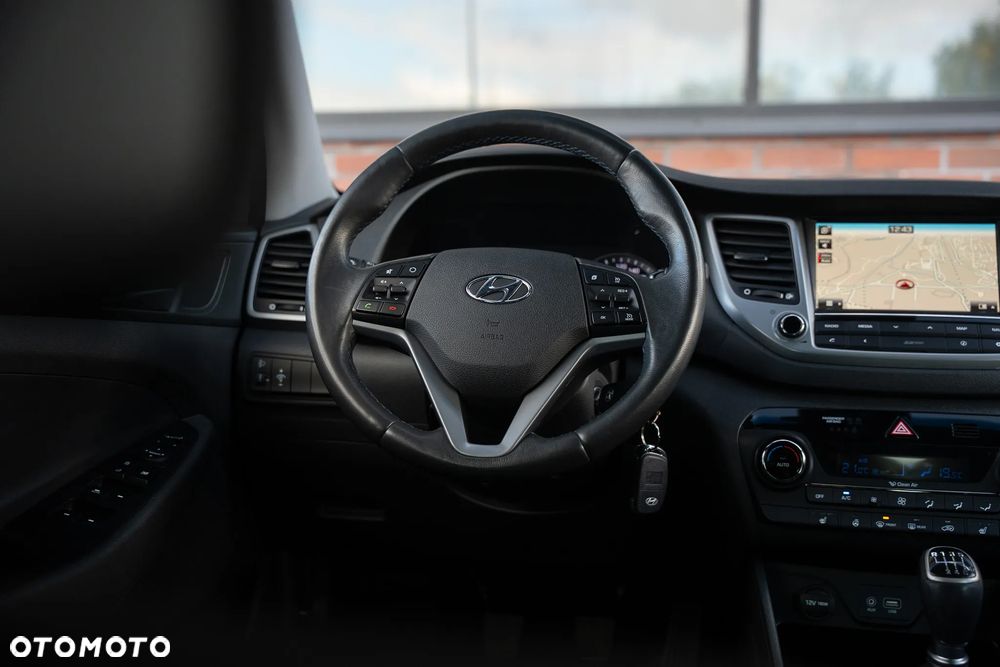 Hyundai Tucson 1.6 GDI BlueDrive Comfort 2WD - 28