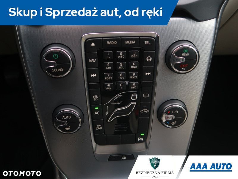 Volvo V40 - 15