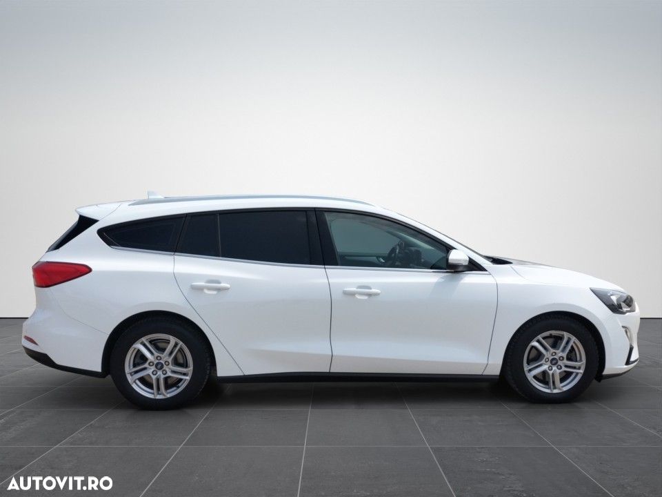 Ford Focus - 7