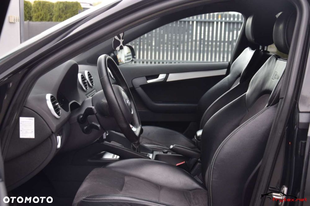 Audi A3 Sportback - 18