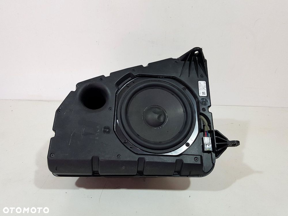 TESLA Y GŁOŚNIK SUBWOOFER 1656267-00-B ORYGINAŁ - 2