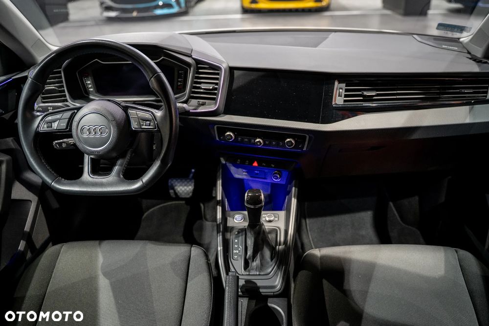 Audi A1 Sportback 25 TFSI Advanced S tronic - 16
