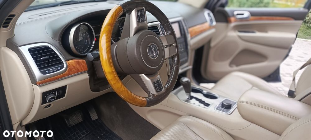 Jeep Grand Cherokee - 4