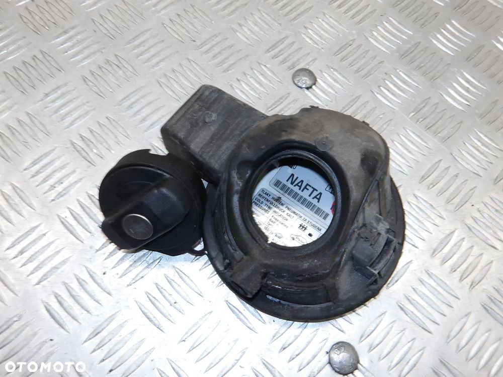 SKODA FABIA II 10-14 1.2 TDI HB KLAPKA KOREK WLEWU PALIWA - 3