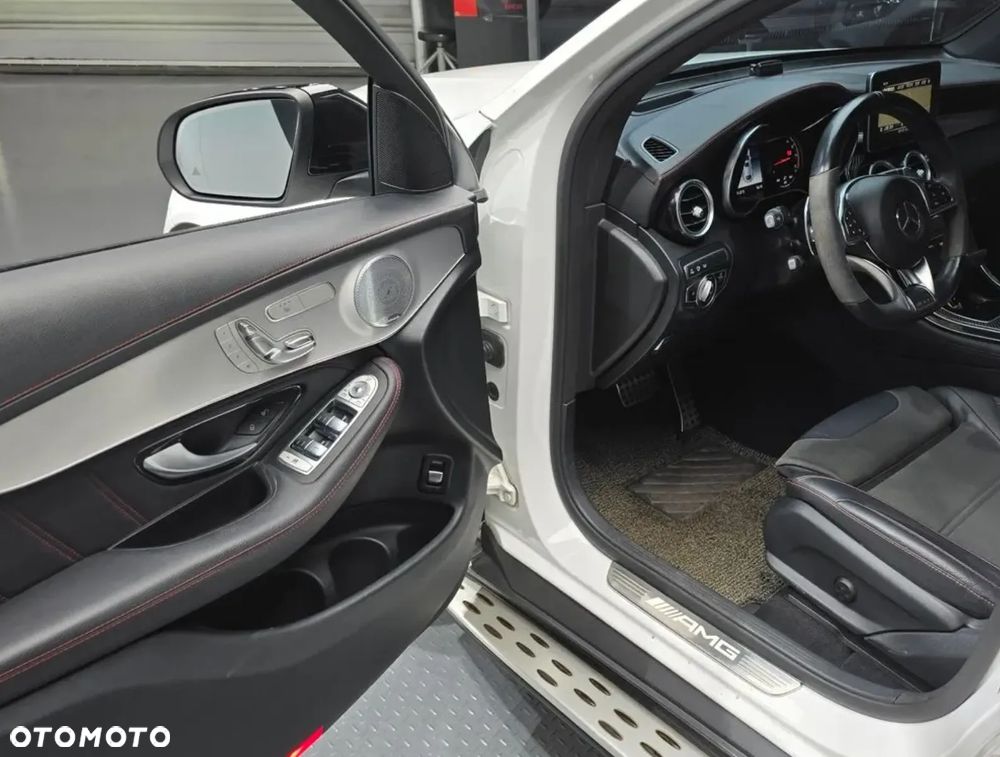 Mercedes-Benz GLC AMG 43 4-Matic - 11