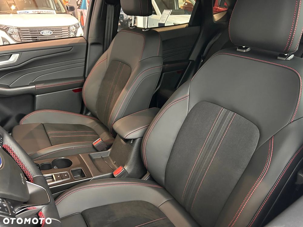 Ford Kuga 2.5 FHEV FWD ST-Line X eCVT - 5