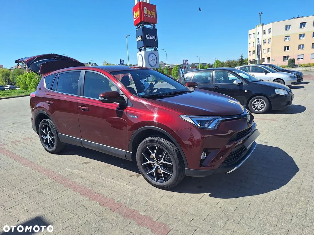 Toyota RAV4 - 5
