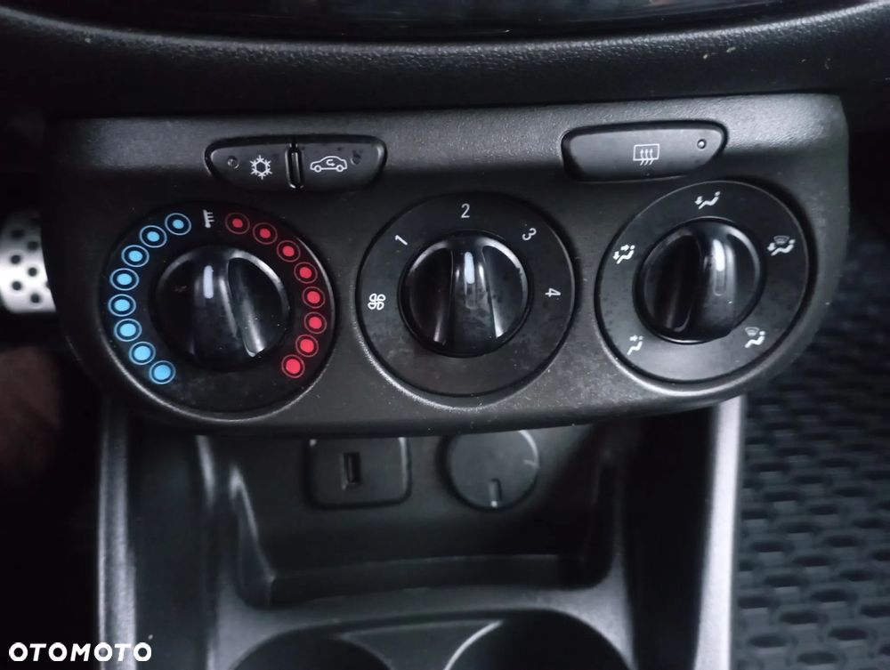 Opel Corsa 1.4 Color Edition - 16