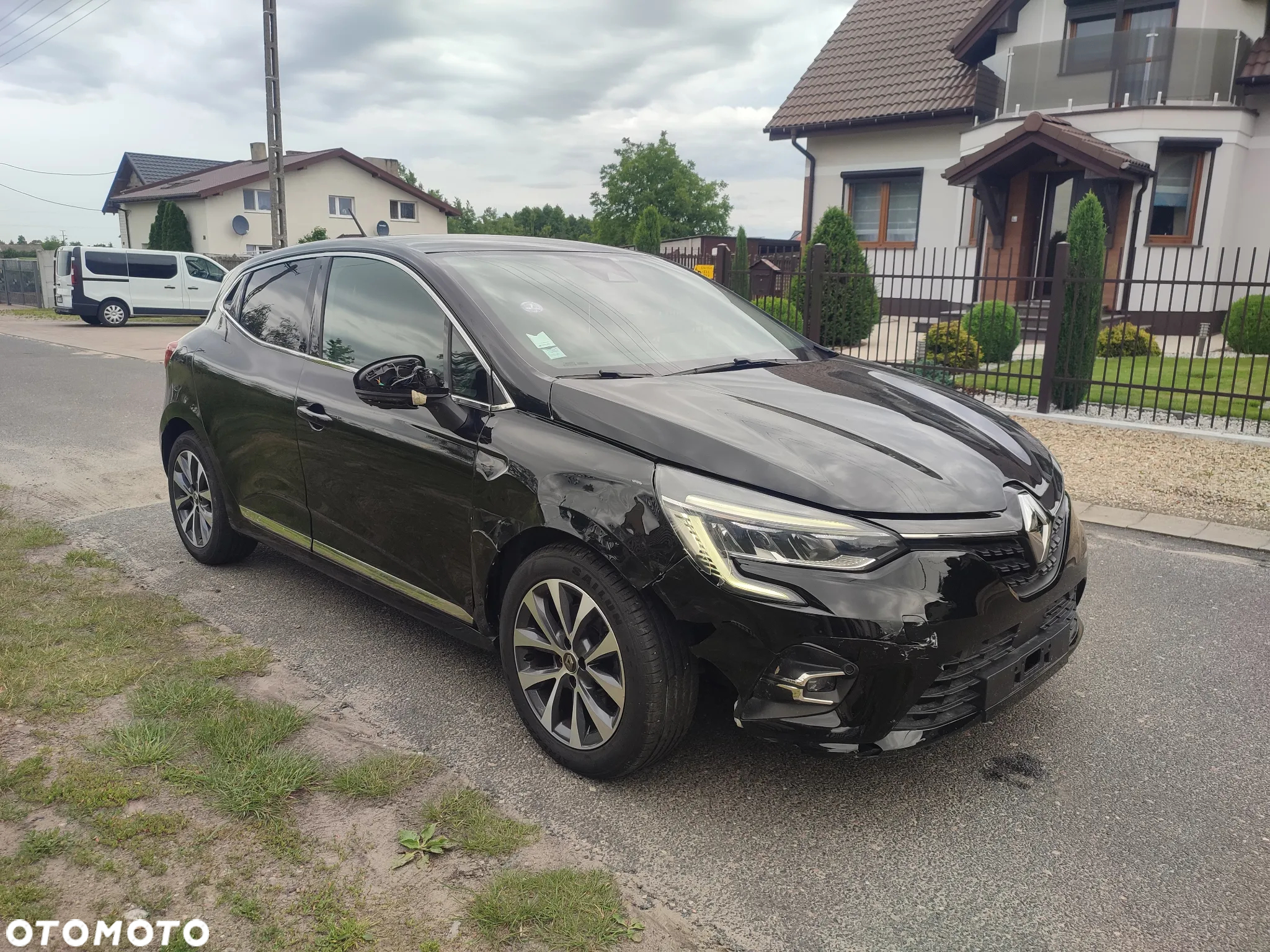 Renault Clio - 6