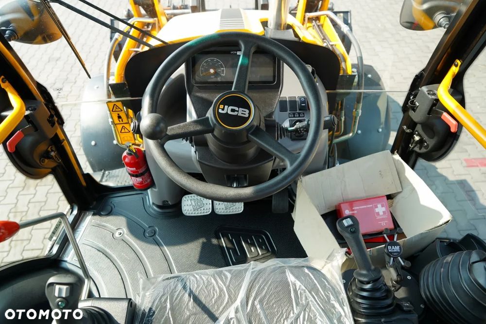 JCB 3CX / KOPARKO-ŁADOWARKA / FABRYCZNIE NOWA / 0 MTH - 31