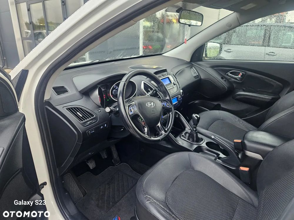 Hyundai ix35 1.7 CRDi 2WD blue Trend - 9