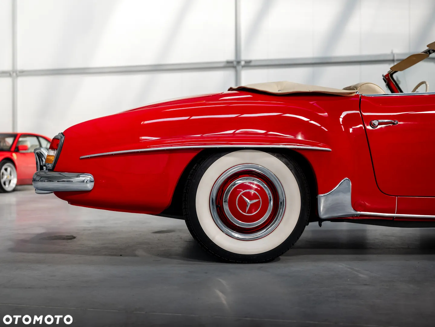 Mercedes-Benz SL - 13