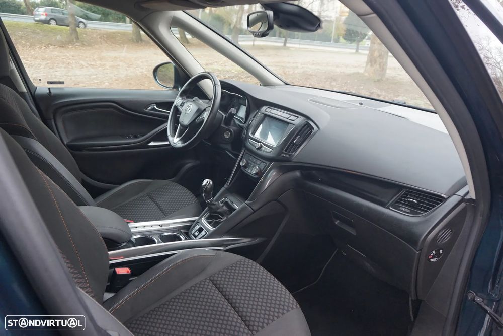 Opel Zafira 1.6 CDTi Innovation S/S - 17