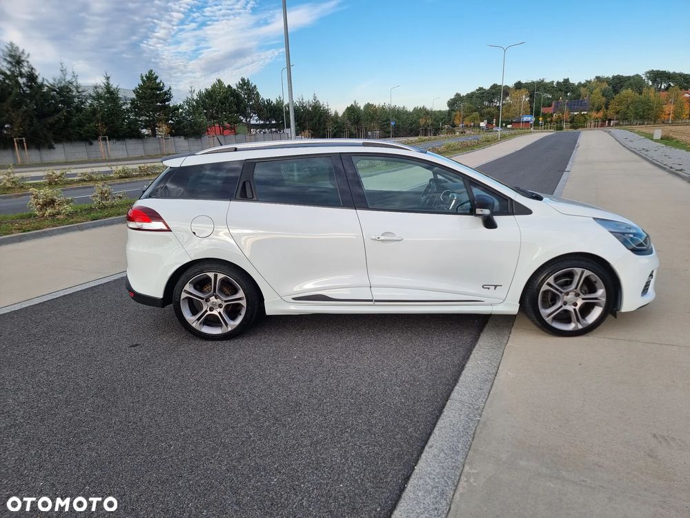 Renault Clio - 6