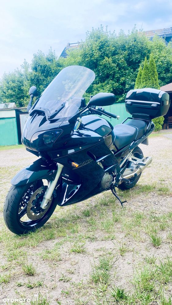 Yamaha FJR - 2