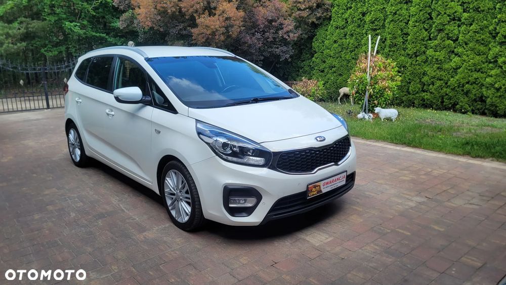 Kia Carens 1.7 CRDi 141 Dream Team Edition - 2
