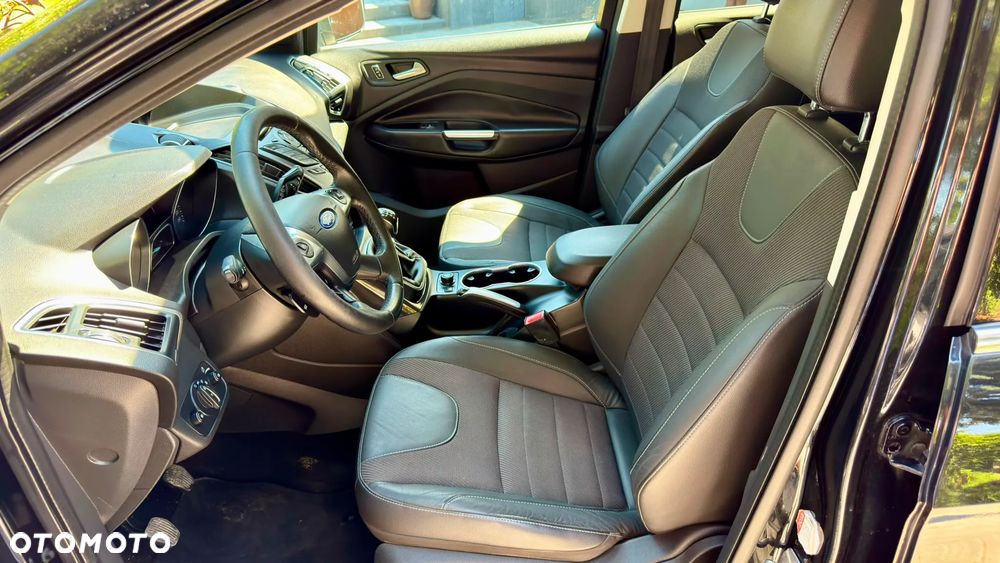 Ford Kuga 2.0 TDCi 4x4 Titanium - 7
