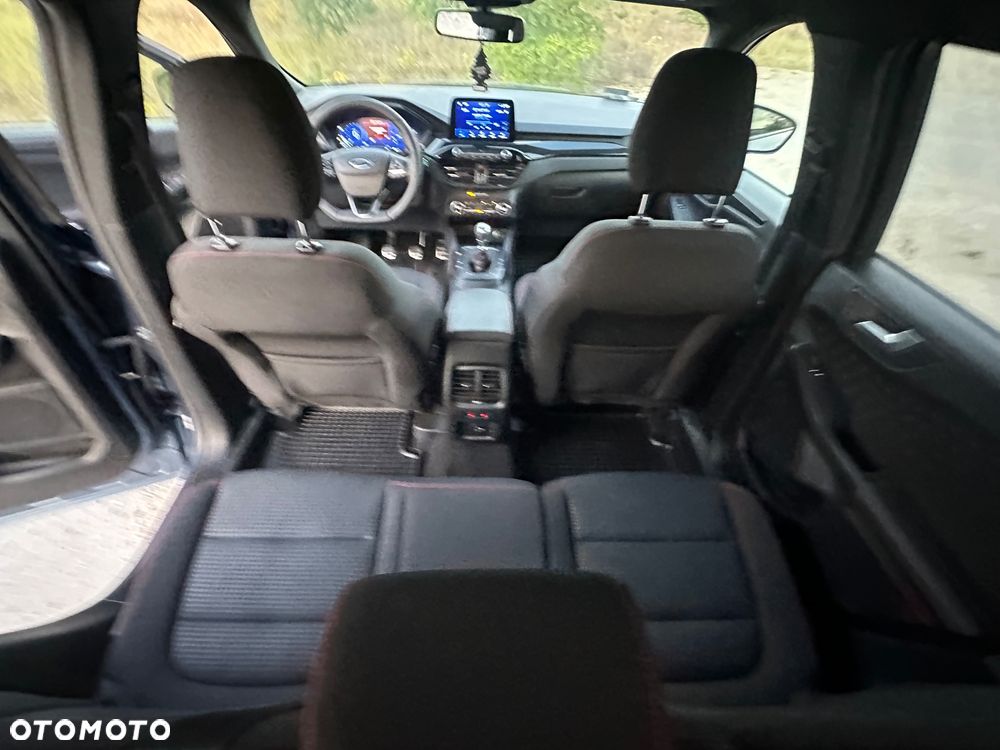 Ford Kuga - 16