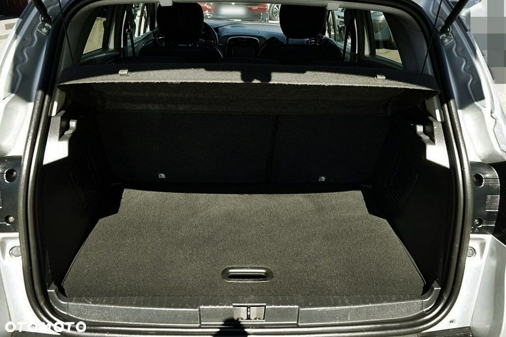 Renault Captur - 28